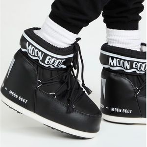 Black low cut Moon Boots